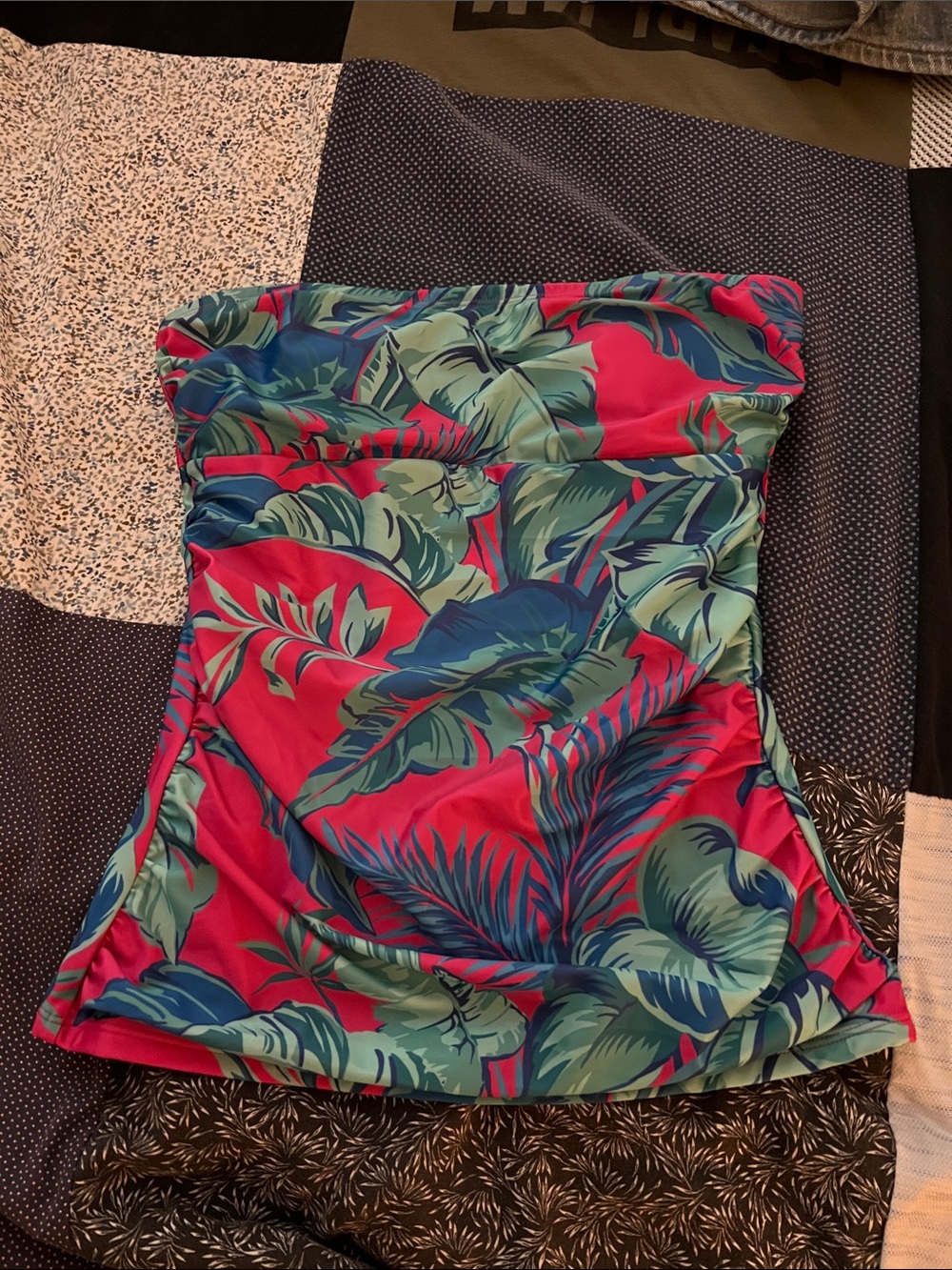 Oasis Bright Pink Strapless Bikini Top with Teal & Blue Trim